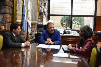 La Legislatura y el Colegio de Escribanos firmaron un convenio de colaboraci&oacute;n