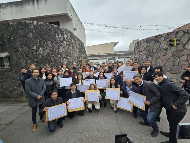 Candidatos electos de la Libertad Avanza Jujuy recibieron sus diplomas: &ldquo;venimos a cambiar la pol&iacute;tica en serio&rdquo;