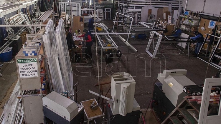 La l&iacute;nea de cr&eacute;ditos al 24% para PyMEs tambi&eacute;n estar&aacute; disponible para los sueldos de abril y mayo