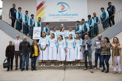 Declaran de inter&eacute;s la &uacute;ltima gira europea del ballet &ldquo;huayra muyoj&rdquo;