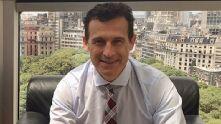 Canciller&iacute;a asegura que la frontera con Chile sigue cerrada, "salvo para casos excepcionales"