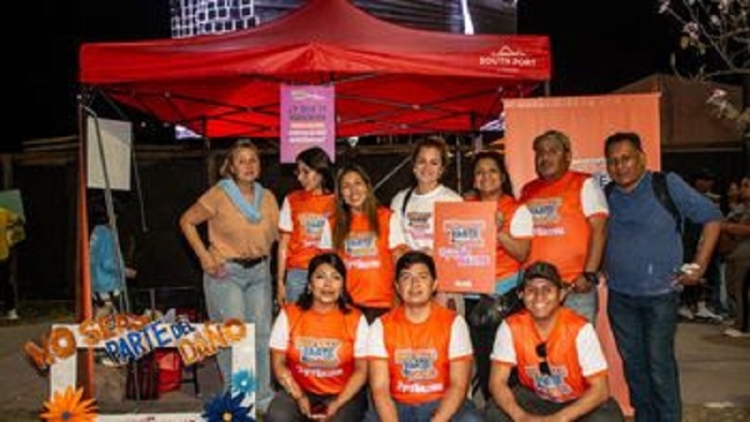 El desfile "Bienvenida Primavera" dio inicio a la FNE 2025