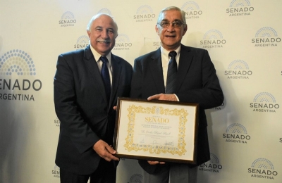 Carlos Ripoll fue reconocido por fiad en el senado de la naci&oacute;n