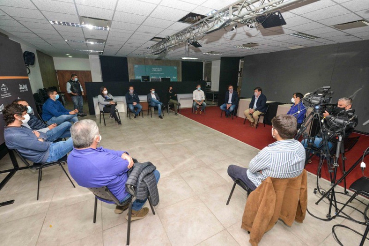 Elecciones: reuni&oacute;n con apoderados partidarios para definir protocolos sanitarios