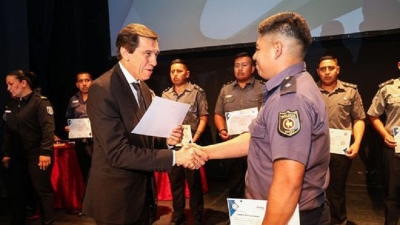 Bomberos incorpora recursos humanos calificados