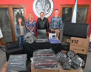 El Intendente recibi&oacute; equipamiento t&eacute;cnico para la Casa de la Historia y la Cultura Jorge Cafrune