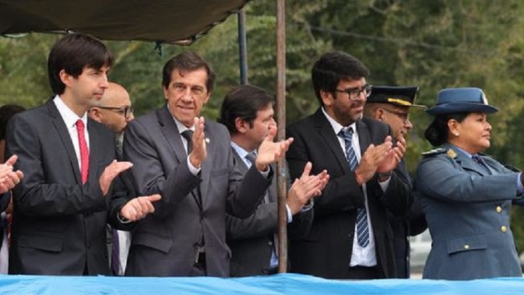 Sadir valor&oacute; el esp&iacute;ritu de lucha del pueblo juje&ntilde;o durante la conmemoraci&oacute;n del "D&iacute;a Grande de Jujuy"