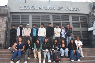 Alumnos de la Escuela Rural Secundaria N&deg;3 visitaron la Legislatura