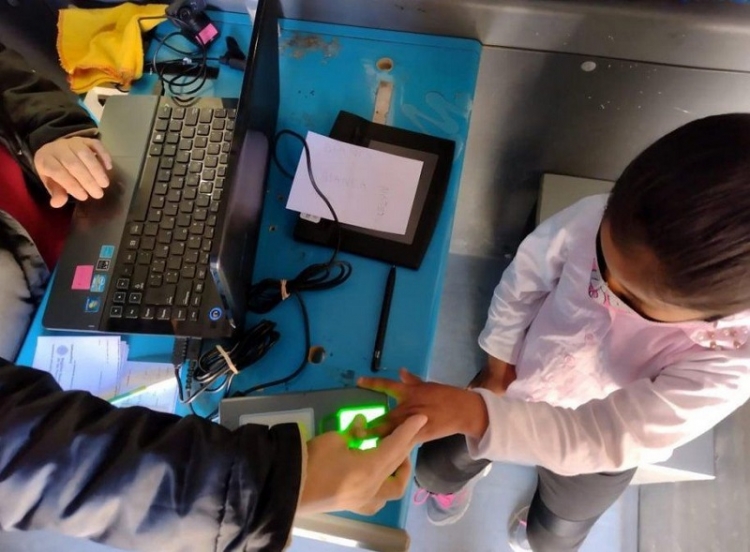 Operativo de DNI en la localidad de "El Toro"