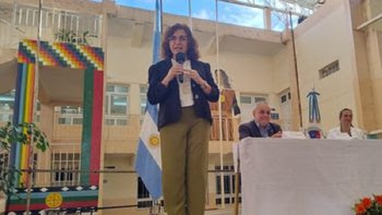 "Formaci&oacute;n, compromiso y vocaci&oacute;n de servicio en la gesti&oacute;n educativa"