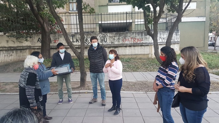 Candidatos a concejales del Frente Cambia Jujuy visitaron el Barrio 67 Viviendas El Arenal