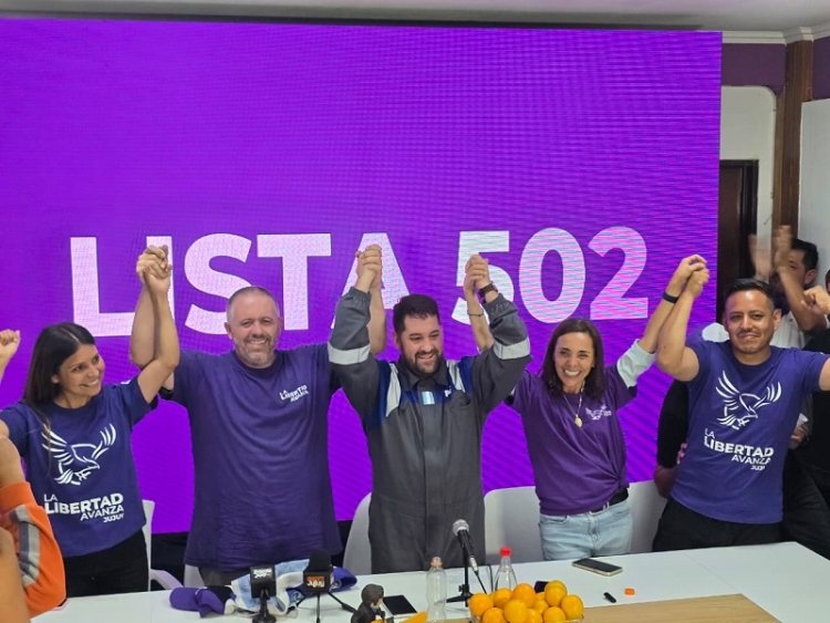 Alianza La Libertad Avanza pint&oacute; de violeta Jujuy y celebr&oacute; el respaldo del pueblo juje&ntilde;o