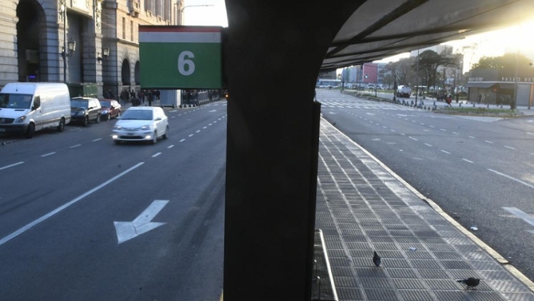 Los gremios del transporte se sumaron con un paro a la huelga del 24 de la CGT
