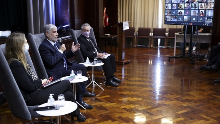 Feletti coordin&oacute; con las provincias y los consumidores garantizar el acuerdo de precios