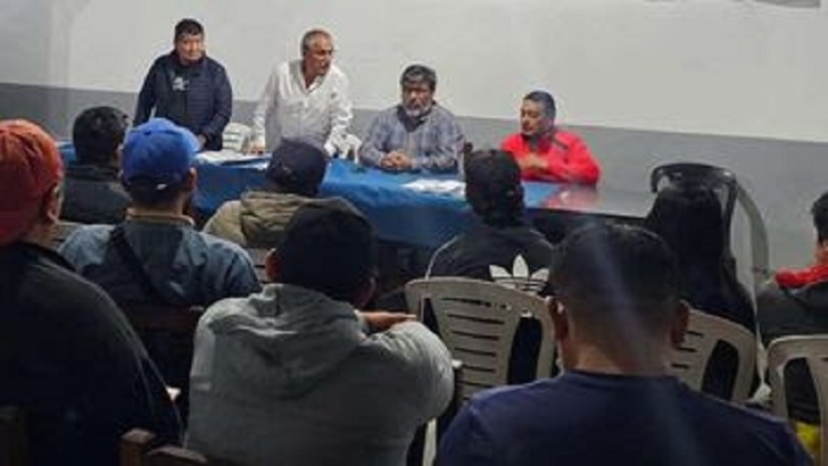 Gobierno y UOCRA apuestan por la formaci&oacute;n laboral