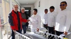 El ministro Manzur entreg&oacute; equipamiento y encabez&oacute; mesas de trabajo en hospitales de La Quiaca y Abra Pampa