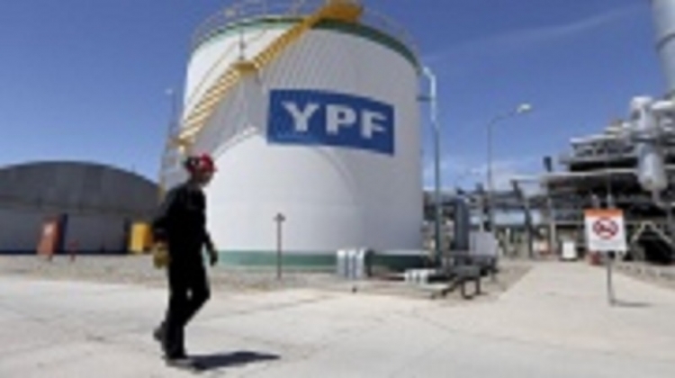 YPF busca aumentar la producci&oacute;n de gas y petr&oacute;leo y minimizar costos