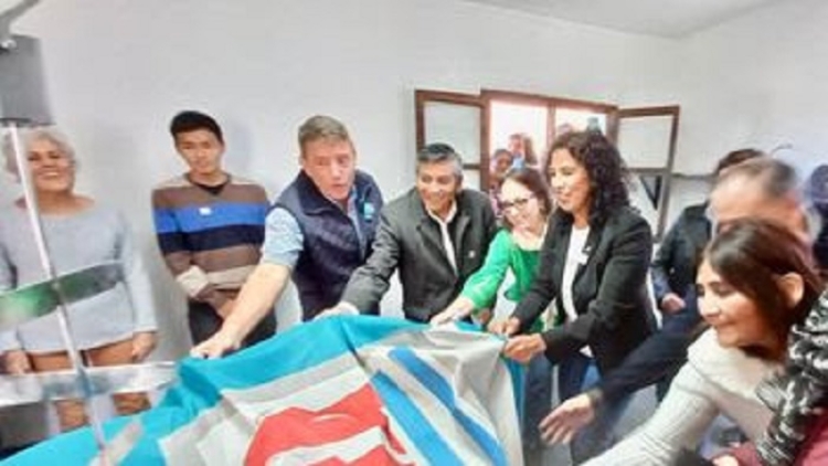 Presentaron tina solar quesera en Hornillos