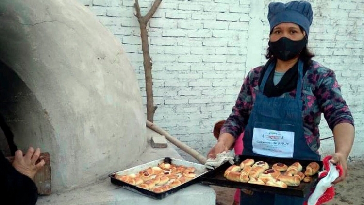 Panader&iacute;as Comunitarias: Capacitaci&oacute;n en Centros de Atenci&oacute;n Familiar y Comedores de Arrayanal
