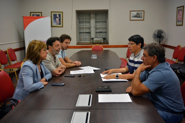 DICTAMEN FAVORABLE PARA LAS LEYES ORG&Aacute;NICAS DE LA AUDITOR&Iacute;A DE LA PROVINCIA Y EL MINISTERIO DE LA DEFENSA