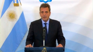 "En 48 horas anunciaremos medidas que compensar&aacute;n y recuperar&aacute;n el poder adquisitivo"