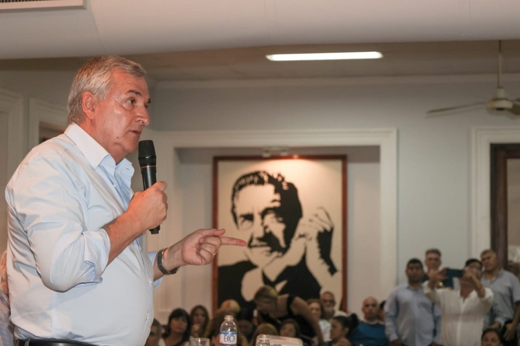 Morales: &ldquo;Que no jodan los que no creen en la UCR siendo radicales&rdquo;