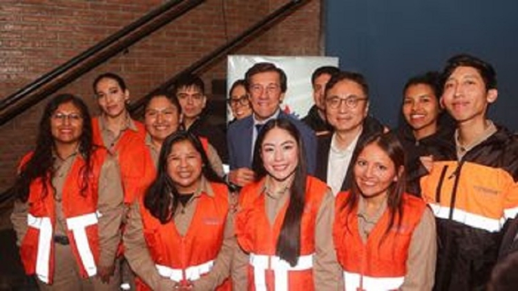 Estudiantes universitarios juje&ntilde;os viajan a China para fortalecer su formaci&oacute;n profesional