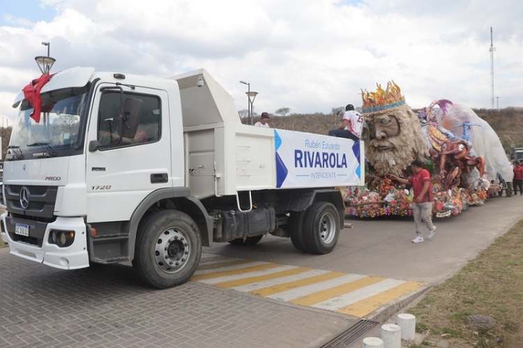 FNE 2025: las 5 obras estudiantiles de Palpal&aacute; ya se instalaron en ciudad cultural con el respaldo y log&iacute;stica del intendente Rivarola