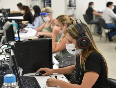 Inici&oacute; pago del adicional por tareas cr&iacute;ticas a trabajadores administrativos y de servicios generales de Salud