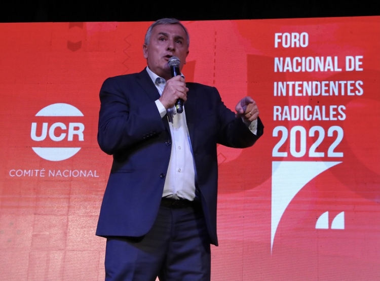 &ldquo;De aqu&iacute; salimos en unidad y de pie para gobernar el pa&iacute;s&rdquo;