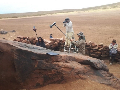 Yavi. Registraron el estado de conservaci&oacute;n de los petroglifos de Laguna Colorada