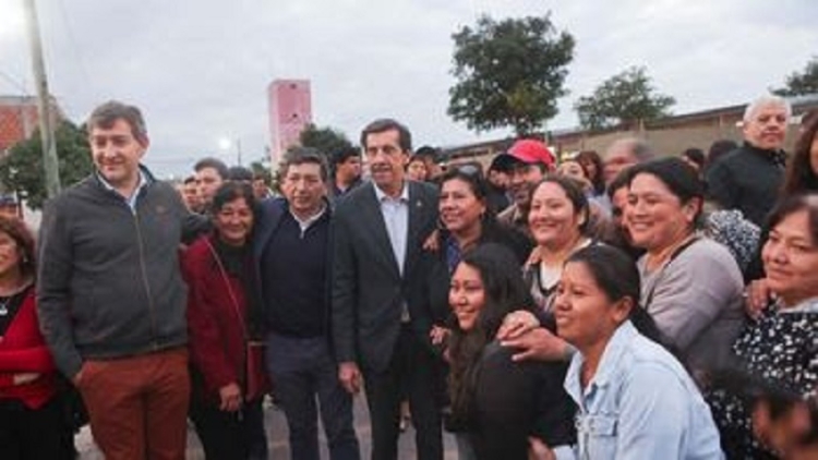 Sadir present&oacute; obra de pavimentaci&oacute;n en El Carmen