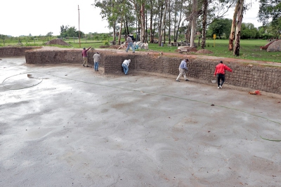 El predio del balneario del barrio 23 de agosto contin&uacute;a con su reestructuraci&oacute;n general