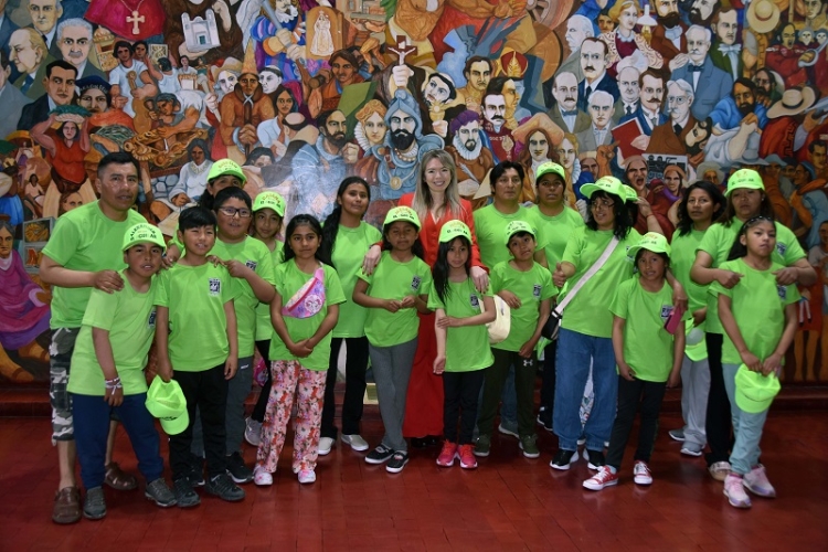 Estudiantes de El Aguilar visitaron la casa de todos los juje&ntilde;os