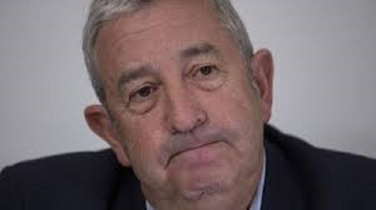 Diputados dialoguistas piden al Gobierno que respete la Constituci&oacute;n tras la renuncia de Garc&iacute;a Mansilla