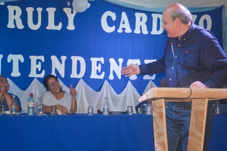 Firme apoyo de Rub&eacute;n Rivarola y Carolina Mois&eacute;s a &ldquo;Ruly&rdquo; Cardozo candidato a  Intendente por Fraile Pintado