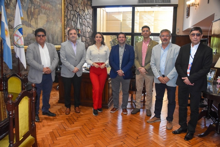 El vicegobernador Bernis mantuvo reuni&oacute;n con representantes del Consejo Regional de Antofagasta