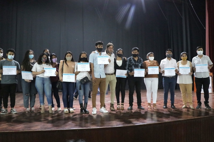 Ya son cerca de 2000 palpale&ntilde;os que iniciar&aacute;n su formaci&oacute;n en &ldquo;Argentina Programa&rdquo;