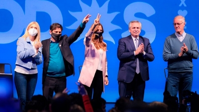 Alberto Fern&aacute;ndez: "Voten por ustedes, voten por el pueblo"