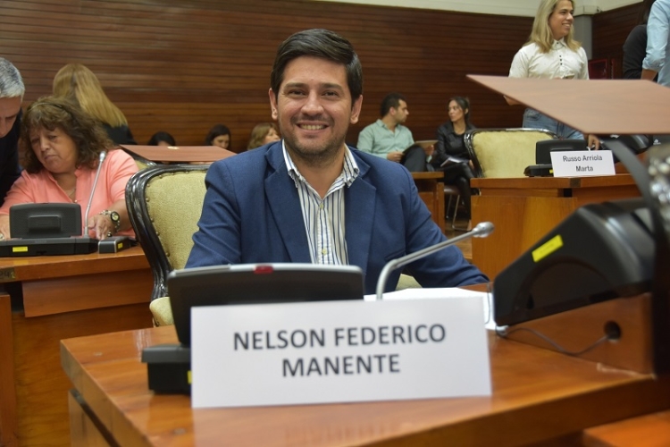 Diputado Federico Manente: &ldquo;el seguro provincial de salud es una respuesta necesaria para asegurar la sostenibilidad de sistema de salud p&uacute;blico&rdquo;
