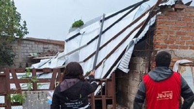 Contin&uacute;a la asistencia a familias afectadas por el temporal en Libertador Gral. San Mart&iacute;n