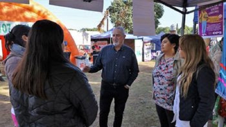 Bouhid: "La marca registrada de Salud es estar al lado de la gente, puerta a puerta, de coraz&oacute;n a coraz&oacute;n"