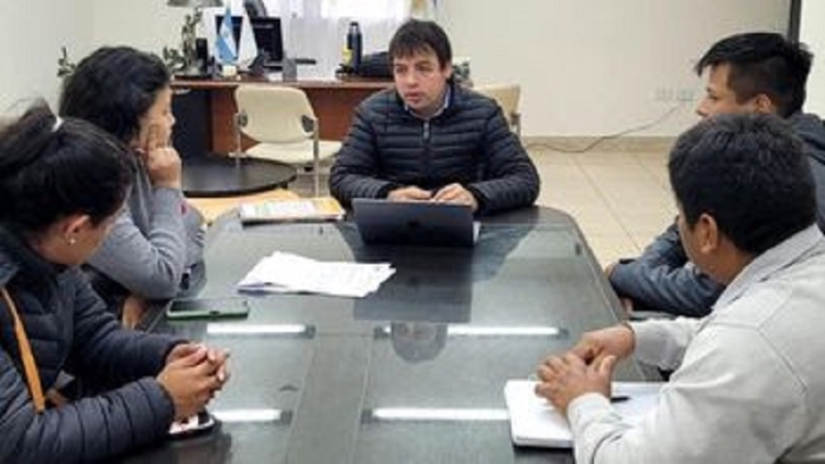 Acompa&ntilde;amiento a j&oacute;venes sin cuidados parentales