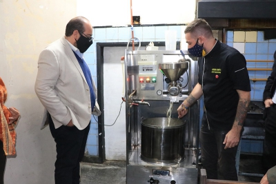 Palpal&aacute; pone en marcha el proyecto de &ldquo;vaca mec&aacute;nica" para procesar alimentos nutricionales