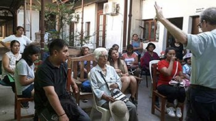 Capacitaci&oacute;n en "Autoproducci&oacute;n de Semillas" para huertas agroecol&oacute;gicas