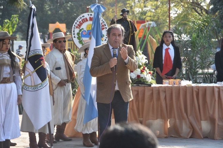 El Vicegobernador de la provincia acompa&ntilde;&oacute; al pueblo de Pampa Blanca en la fiesta a su Santo Patrono San Roque