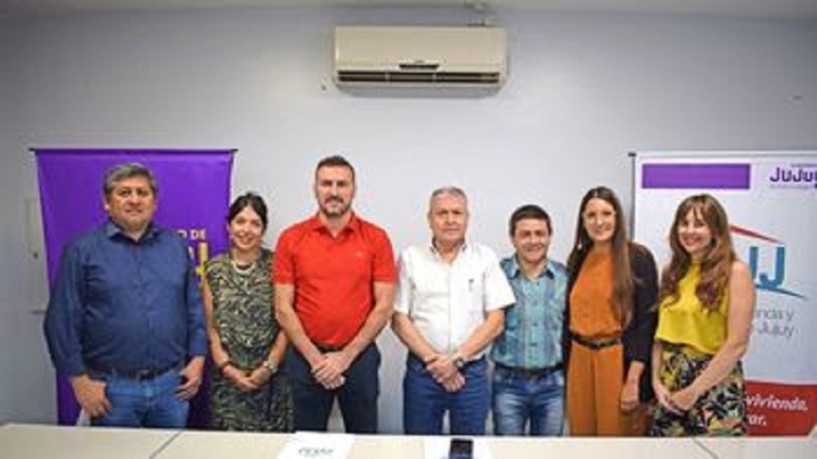 El IVUJ renov&oacute; convenio con el Colegio de Escribanos de Jujuy