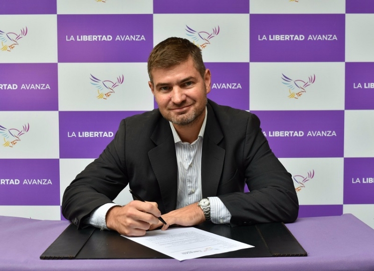 Federico Canedi: &ldquo;la seguridad no puede seguir siendo un privilegio, tiene que ser un derecho&rdquo;