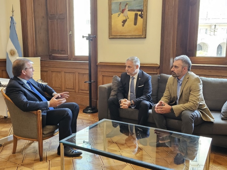 CAME se reuni&oacute; con Eduardo Serenellini en Casa Rosada