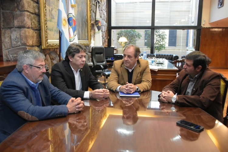 El vicegobernador recibi&oacute; a directivos de la Compa&ntilde;&iacute;a de Seguros de Jujuy S.E.